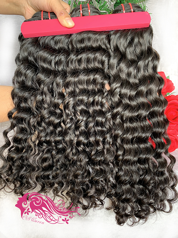 Csqueen 9A Water Wave Hair Weave 2 Bundles with 4 * 4 Transparent lace Closure Virgin Hair